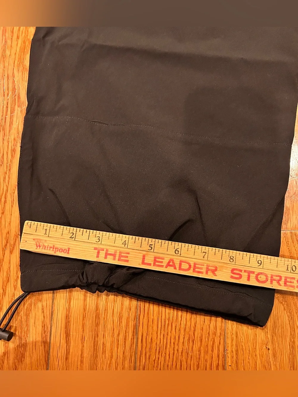 NWT‎ Isabella Active Wear Womens Small Cargo Pants Black Nylon Drawstring